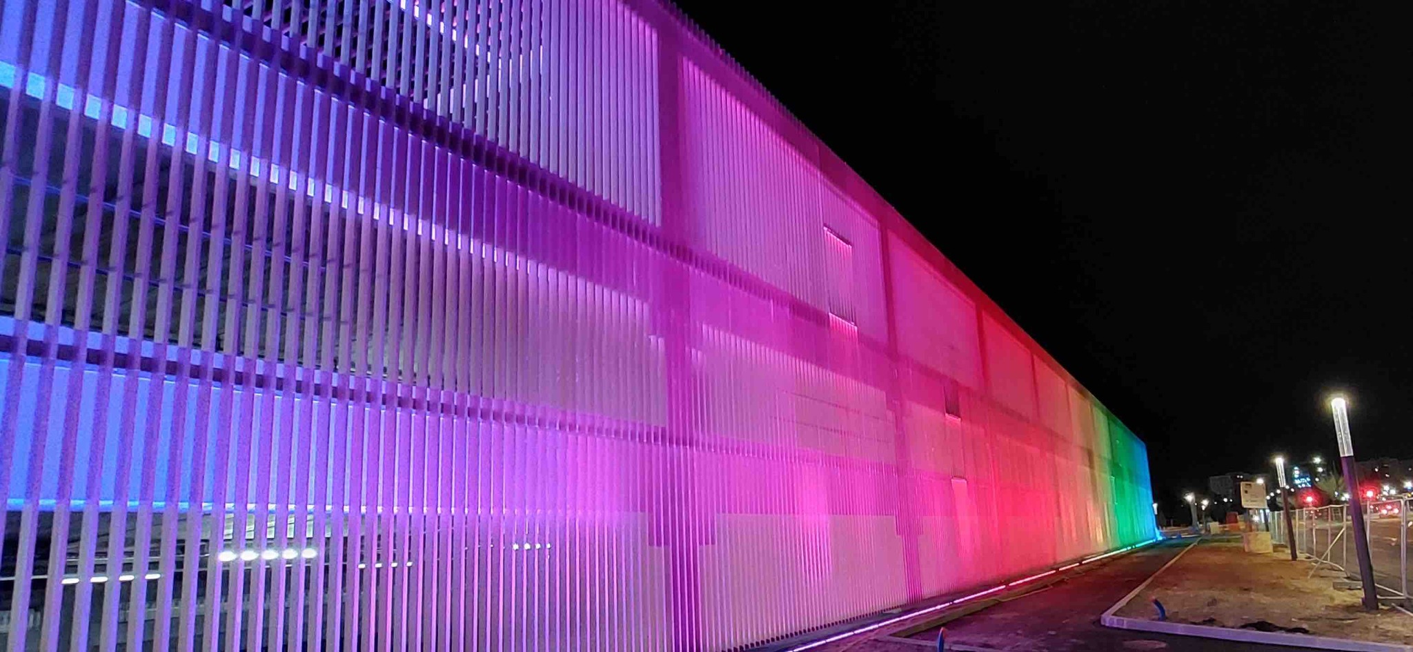 PARKING AVIGNON FACADE NORD 2
