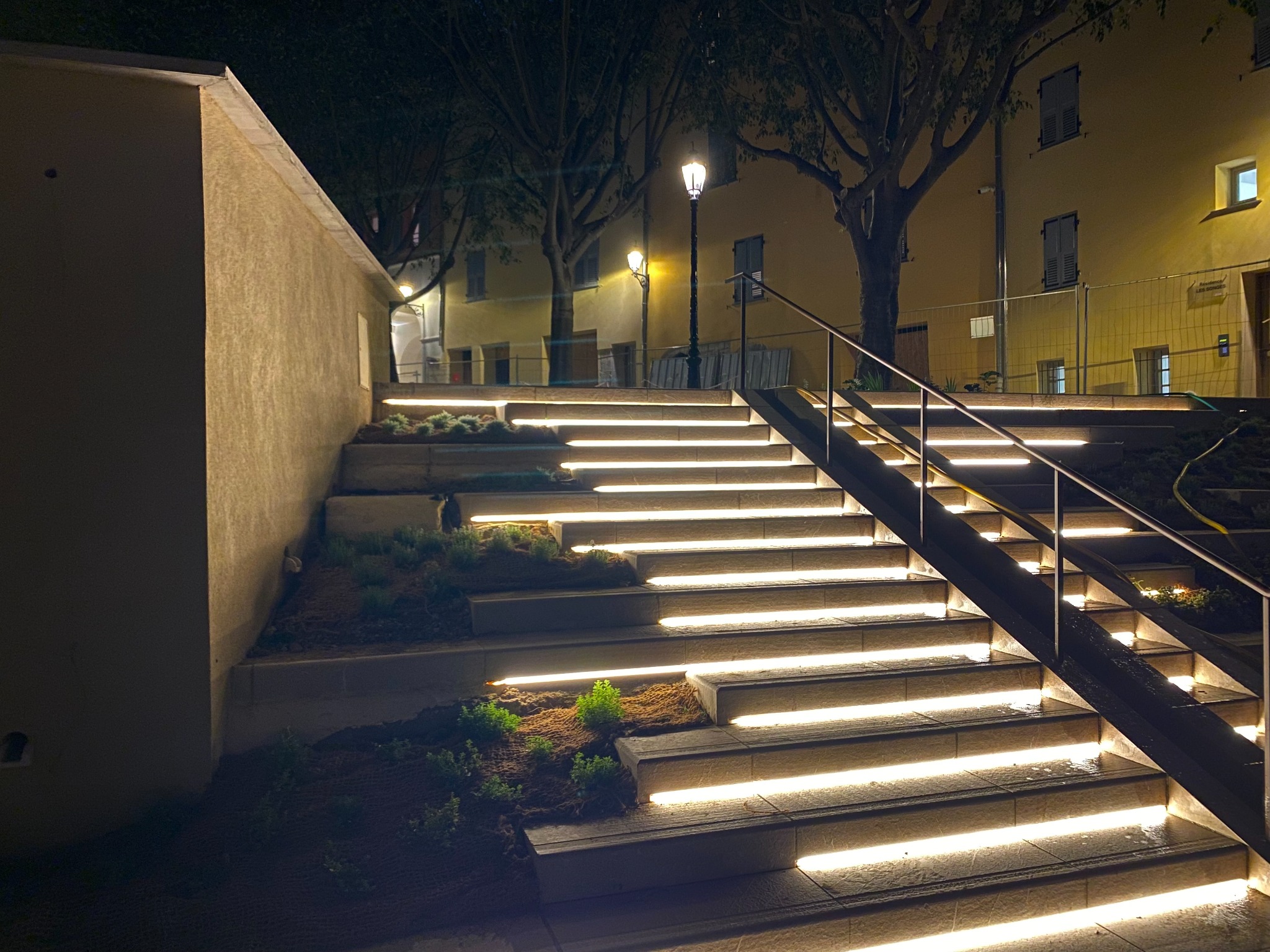 Place GRASSE 1